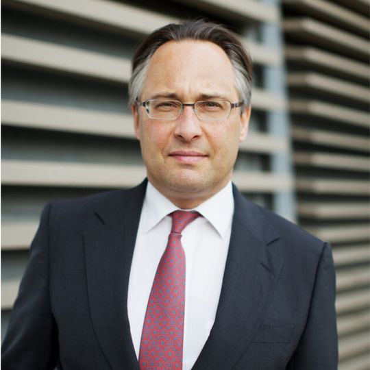 Jochen Siebert, Gründer und Geschäftsführer von JSC Automotive, sieht einen extremen Schwenk in der Ausrichtung chinesischer Moblitätsinteressen. Jochen Siebert, Gründer und Geschäftsführer von JSC Automotive, sieht einen extremen Schwenk in der Ausrichtung chinesischer Moblitätsinteressen.