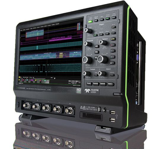 Präzisere Darstellung des Messsignals: Die Osziilloskope von Teledyne LeCroy bieten echte 12 Bit und im Vergleich zur 8-Bit-Technik nutzt nicht einmal der High-Resolution-Modus, um das Ergebnis zu verbessern. Präzisere Darstellung des Messsignals: Die Osziilloskope von Teledyne LeCroy bieten echte 12 Bit und im Vergleich zur 8-Bit-Technik nutzt nicht einmal der High-Resolution-Modus, um das Ergebnis zu verbessern.