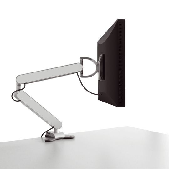 Ein schwenkbarer Monitorarm ist ein gutes Beispiel dafür, wie schon einfache Mittel dazu beitragen, Arbeitsplätze an den Bedürfnissen der dort beschäftigten Menschen auszurichten. Ein schwenkbarer Monitorarm ist ein gutes Beispiel dafür, wie schon einfache Mittel dazu beitragen, Arbeitsplätze an den Bedürfnissen der dort beschäftigten Menschen auszurichten.