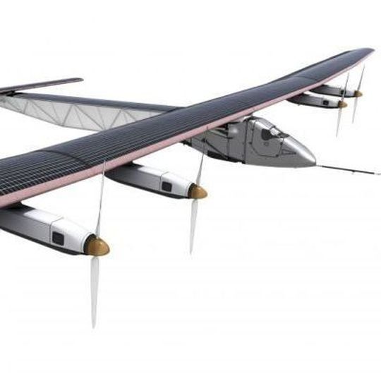 Das Solarflugzeug, das rund um die Welt fliegen soll: Solar Impulse 2. Das Solarflugzeug, das rund um die Welt fliegen soll: Solar Impulse 2.