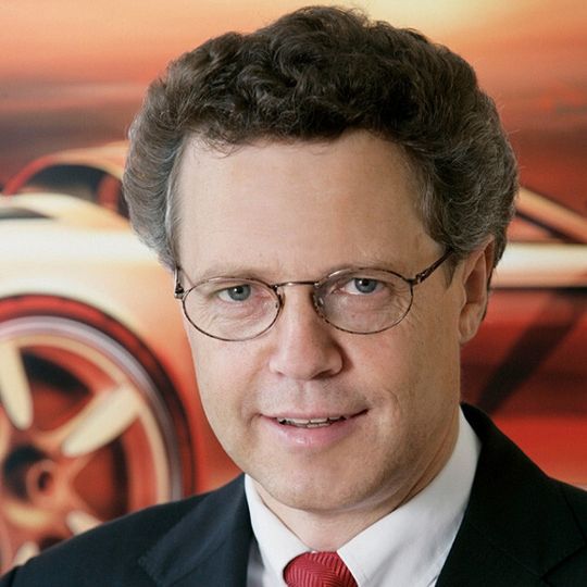 Ab 1. Juni neuer Chef der VW-Nobelmarken Bentley und Bugatti: Wolfgang Dürheimer (55). Ab 1. Juni neuer Chef der VW-Nobelmarken Bentley und Bugatti: Wolfgang Dürheimer (55).