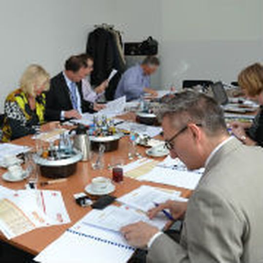 Die Jury des Women's und Junior Award 2014 hat in Hamburg getagt. Die Jury des Women's und Junior Award 2014 hat in Hamburg getagt.
