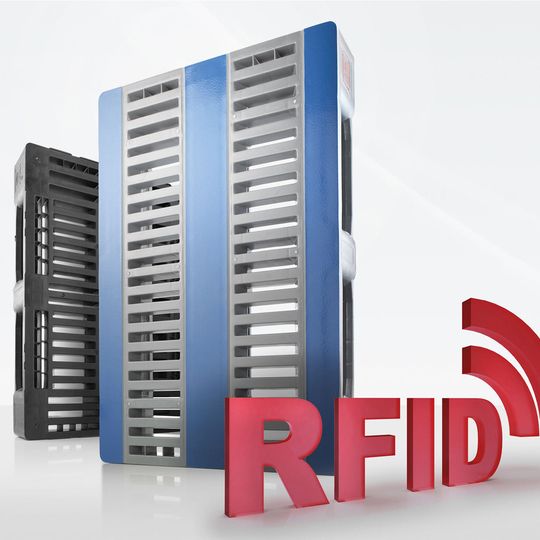 Palcontrol von Craemer stellt die Integration von RFID-Transpondern in zukunftsorientierte Mehrwegpaletten-Konzepte dar. Palcontrol von Craemer stellt die Integration von RFID-Transpondern in zukunftsorientierte Mehrwegpaletten-Konzepte dar.