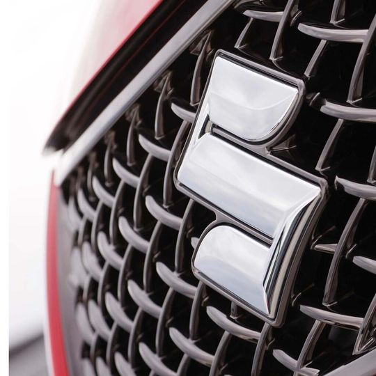 In Deutschland konnte Suzuki sein Volumen im Vergleich zum Vorjahreszeitraum um 27 Prozent erhöhen. In Deutschland konnte Suzuki sein Volumen im Vergleich zum Vorjahreszeitraum um 27 Prozent erhöhen.