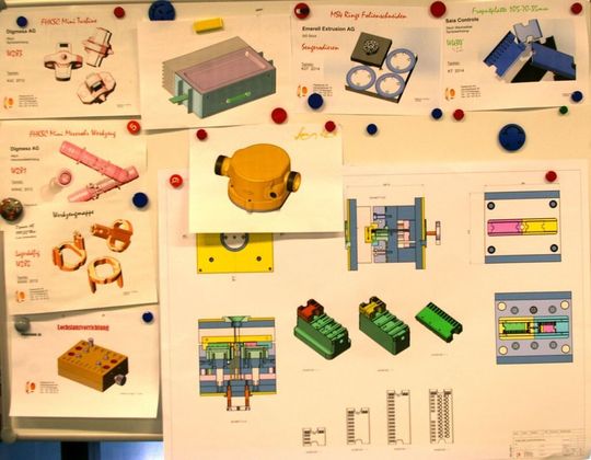 Plastechnik AG, le spécialiste de l'élaboration, conception et production de pièces en matière synthétique et plastique technique. Plastechnik AG, le spécialiste de l'élaboration, conception et production de pièces en matière synthétique et plastique technique.