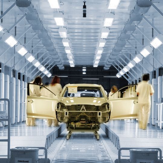 Dürr erwartet für die zweite Jahreshälfte eine bessere Umsatzentwicklung durch neue Auftragseingänge. Dürr erwartet für die zweite Jahreshälfte eine bessere Umsatzentwicklung durch neue Auftragseingänge.