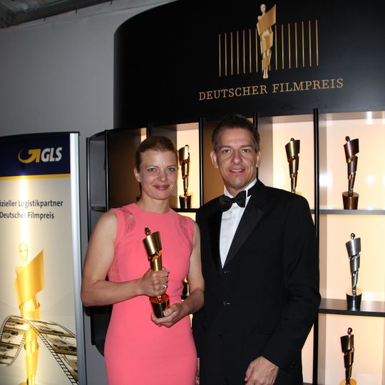 Theater- und Filmschauspielerin Jördis Triebel zusammen mit GLS-Mann Jochen Fischer. Theater- und Filmschauspielerin Jördis Triebel zusammen mit GLS-Mann Jochen Fischer.