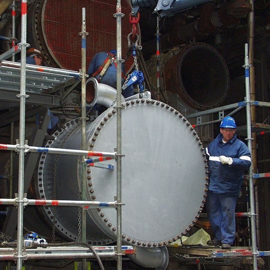 Bereits dünne Ablagerungen auf der Oberfläche von Wärmeübertragern verringern den Wärmedurchgang erheblich.