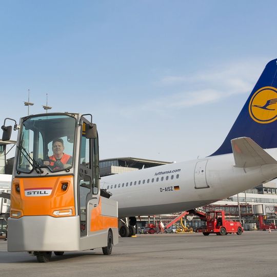 Der LTX-Schlepper ist für den Innen- und Außeneinsatz von tropischen bis zu nordischen Ländern geeignet. Der LTX-Schlepper ist für den Innen- und Außeneinsatz von tropischen bis zu nordischen Ländern geeignet.