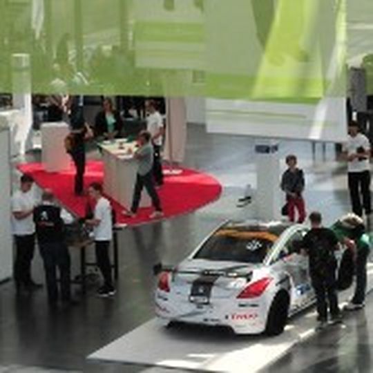 Die Sonderschau „Autoberufe“ erwartet AMI-Besucher in der Glashalle. Die Sonderschau „Autoberufe“ erwartet AMI-Besucher in der Glashalle.
