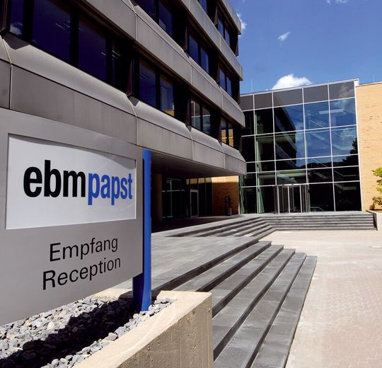 EBM-Papst ist stärker denn je: Der Technologieführer von Ventilatoren und Motoren hat das im März beendete Geschäftsjahr mit zweistelligem Wachstum abgeschlossen. EBM-Papst ist stärker denn je: Der Technologieführer von Ventilatoren und Motoren hat das im März beendete Geschäftsjahr mit zweistelligem Wachstum abgeschlossen.