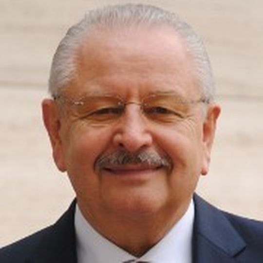 Jürgen Karpinski wurde am 13.6. zum ZDK-Präsidenten gewählt. Jürgen Karpinski wurde am 13.6. zum ZDK-Präsidenten gewählt.