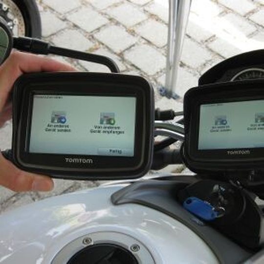 Praxistest bestanden: TomTom Rider. Praxistest bestanden: TomTom Rider.