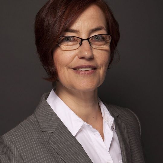 Monika Hollacher, VDMA-Referentin Russland: "Die nicht enden wollende Diskussion zu einer möglichen dritten Sanktionsstufe führt bei den Unternehmen zu großer Verunsicherung." Monika Hollacher, VDMA-Referentin Russland: "Die nicht enden wollende Diskussion zu einer möglichen dritten Sanktionsstufe führt bei den Unternehmen zu großer Verunsicherung."