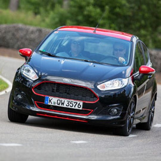 Der Ford Fiesta Sport positioniert sich unterhalb des Fiesta ST. Der Ford Fiesta Sport positioniert sich unterhalb des Fiesta ST.