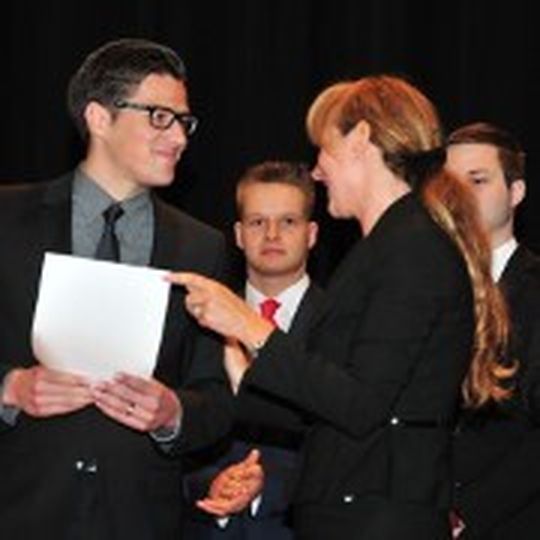 91 BFC-Absolventen erhielten Ende Juni ihre Diplome. 91 BFC-Absolventen erhielten Ende Juni ihre Diplome.