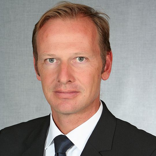„In volatilen Märkten ist das zentrale Thema für Unternehmen der Ausbau von Wettbewerbsfähigkeit", sagt Jost Kamenik. „In volatilen Märkten ist das zentrale Thema für Unternehmen der Ausbau von Wettbewerbsfähigkeit", sagt Jost Kamenik.