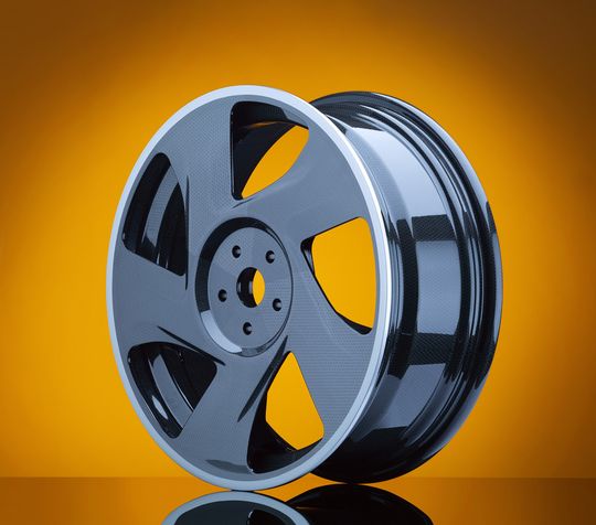 Thermoplastische Felge aus Carbon-Verbundwerkstoff Thermoplastische Felge aus Carbon-Verbundwerkstoff