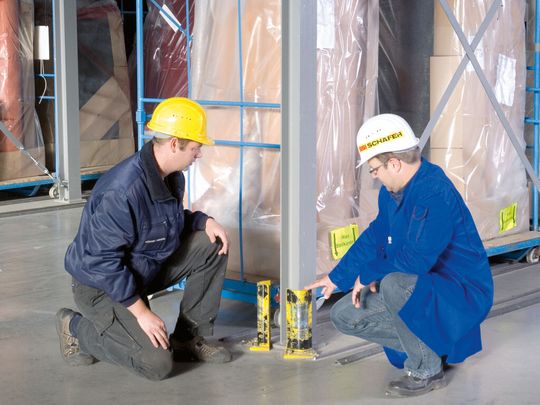 Le conseil et l’inspection font partie des nombreuses prestations proposées par le Customer Support & Service de SSI Schaefer AG. Le conseil et l’inspection font partie des nombreuses prestations proposées par le Customer Support & Service de SSI Schaefer AG.