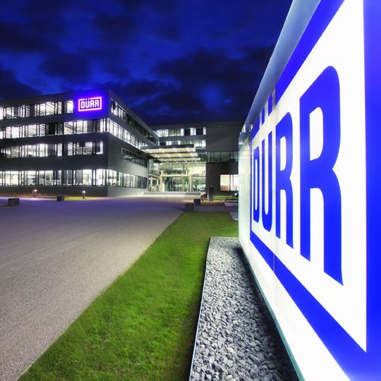 Dürr übernimmt das deutsche Unternehmen Bersch & Fratscher GmbH (Befrag) sowie das tschechische Unternehmen EST+. Dürr übernimmt das deutsche Unternehmen Bersch & Fratscher GmbH (Befrag) sowie das tschechische Unternehmen EST+.