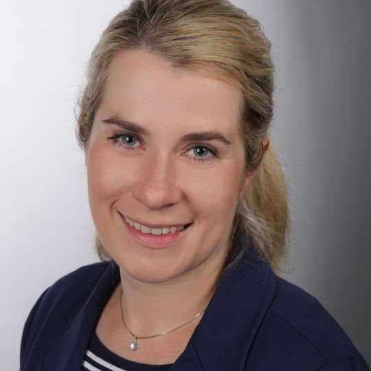 Iris Willmann ist jetzt Mitgeschäftsführerin der Fragol GmbH+Co. KG, Mülheim. Iris Willmann ist jetzt Mitgeschäftsführerin der Fragol GmbH+Co. KG, Mülheim.