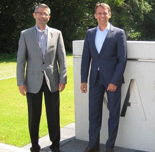 Die beiden Neuen bei Köttermann: Deutschlandchef Michael Klette (l.) und der Leiter des Marketing und Produktmanagements Tobias A. Thiele. Die beiden Neuen bei Köttermann: Deutschlandchef Michael Klette (l.) und der Leiter des Marketing und Produktmanagements Tobias A. Thiele.