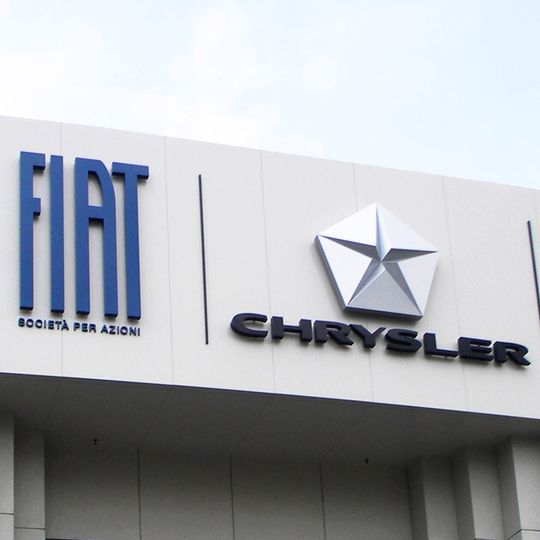 Nach einem Bericht des „Manager Magazins“ führt Volkswagen-Großaktionär Ferdinand Piëch Kaufgespräche mit den Fiat-Haupteigentümern. Nach einem Bericht des „Manager Magazins“ führt Volkswagen-Großaktionär Ferdinand Piëch Kaufgespräche mit den Fiat-Haupteigentümern.