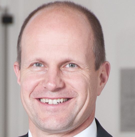 Seit 1. Juli 2014 ist Peter Wagner als Geschäftsführer für den Bereich Technik & Entwicklung bei Uhlmann zuständig. Seit 1. Juli 2014 ist Peter Wagner als Geschäftsführer für den Bereich Technik & Entwicklung bei Uhlmann zuständig.