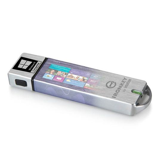 Der Ironkey Workspace W700 ist FIPS-zertifiziert und extrem widerstandsfähig. Der Ironkey Workspace W700 ist FIPS-zertifiziert und extrem widerstandsfähig.