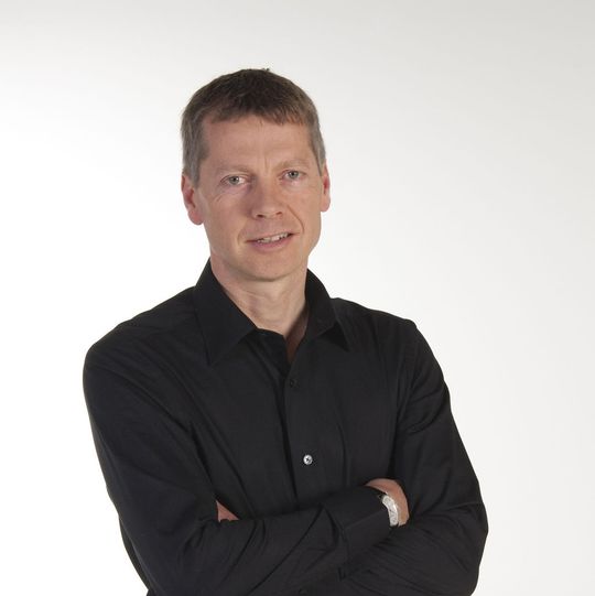 „Wir möchten uns bei unseren Kunden für das Vertrauen bedanken, dass sie in Haas Automation und in unsere 37 Haas Factory Outlets (HFO) in Europa setzen“, sagt Jens Thing, Geschäftsführer von Haas Automation Europe. „Wir möchten uns bei unseren Kunden für das Vertrauen bedanken, dass sie in Haas Automation und in unsere 37 Haas Factory Outlets (HFO) in Europa setzen“, sagt Jens Thing, Geschäftsführer von Haas Automation Europe.