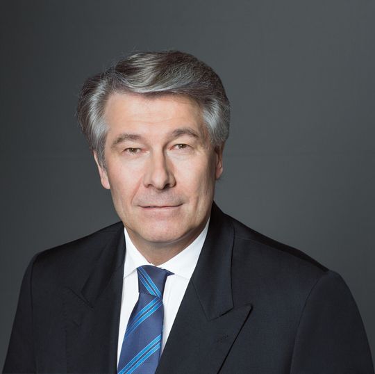 Linde Vorstandschef Dr. Wolfgang Büchele erwartet für das laufende Jahr „eine solide Umsatzsteigerung und eine moderate Verbesserung des operativen Konzernergebnisses“. Linde Vorstandschef Dr. Wolfgang Büchele erwartet für das laufende Jahr „eine solide Umsatzsteigerung und eine moderate Verbesserung des operativen Konzernergebnisses“.