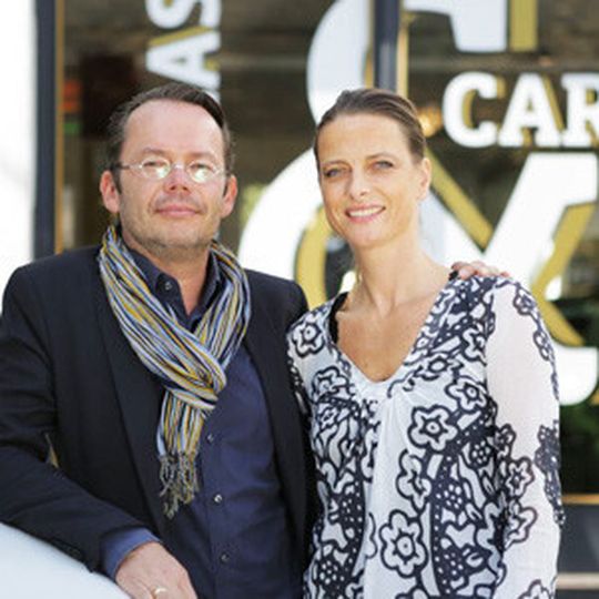 Die Initiatoren des Autohaus-Projektes „Gorillas and Cars“, Stefan und Stefanie Göbel, bieten ihre Autohaus-Café-Marke nun bundesweit als Lizenzkonzept an. Die Initiatoren des Autohaus-Projektes „Gorillas and Cars“, Stefan und Stefanie Göbel, bieten ihre Autohaus-Café-Marke nun bundesweit als Lizenzkonzept an.