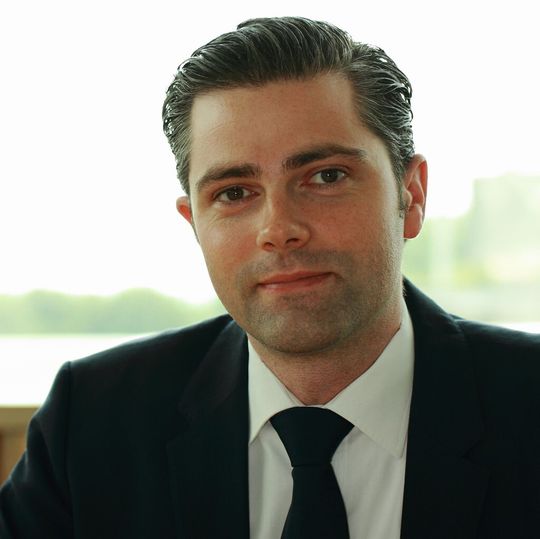Kai Kalthoff ist alleiniger Geschäftsführer der Walther-Werke. Der Wirtschaftsingenieur verantwortet den gesamten Bereich der Fertigung. Kai Kalthoff ist alleiniger Geschäftsführer der Walther-Werke. Der Wirtschaftsingenieur verantwortet den gesamten Bereich der Fertigung.