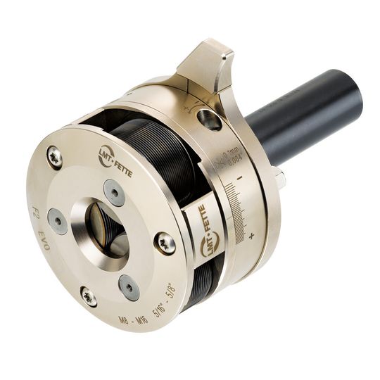 Bild 1: Der neue Rollkopf Evoline verbessert die Bedienerfreundlichkeit bei der Gewindeherstellung.