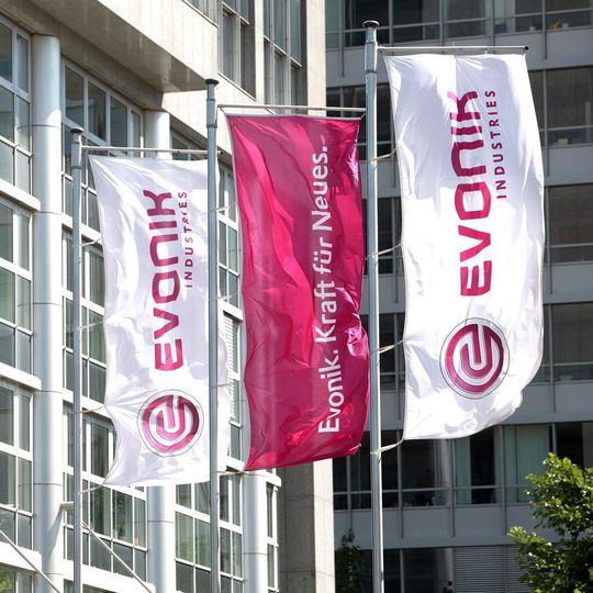 Evonik invests in methionine production for dairy cows Evonik invests in methionine production for dairy cows