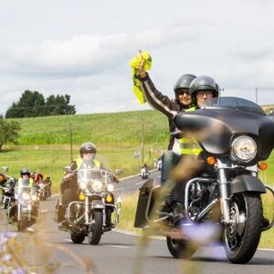 Angebote rund ums Bike, Probefahrten, Stuntshows und Livebands auf dem Friendship Ride Germany. Angebote rund ums Bike, Probefahrten, Stuntshows und Livebands auf dem Friendship Ride Germany.