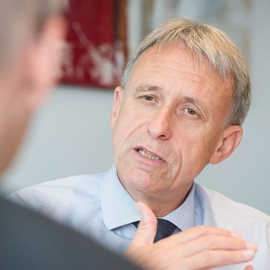 Fred Gaegauf, Geschäftsführer Studer AG: „Wer heute aus Kostengründen nach China geht, liegt falsch. Nach China geht man, um vor Ort die Kompetenz zu haben, und zwar gegenüber dem chinesischen Markt.“