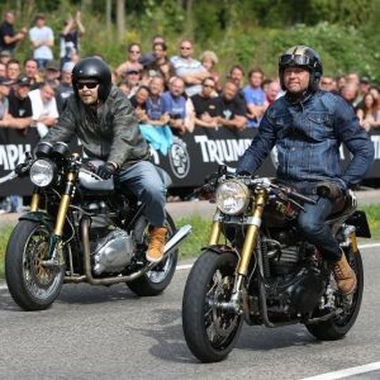 Glemseck 101: Motorrad-Event mit Cafe Racer-Spirit. Glemseck 101: Motorrad-Event mit Cafe Racer-Spirit.
