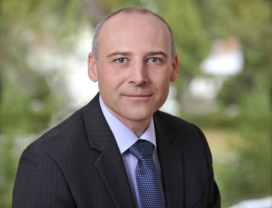 Dr. André Zimmermann, SHS: „Der Zugang in den Gesundheitsmarkt weist für junge, innovative Unternehmen hohe ökonomische und regulatorische Eintrittsbarrieren auf.“ Dr. André Zimmermann, SHS: „Der Zugang in den Gesundheitsmarkt weist für junge, innovative Unternehmen hohe ökonomische und regulatorische Eintrittsbarrieren auf.“