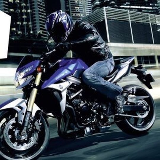 Schnäppchenalarm bei Suzuki. Schnäppchenalarm bei Suzuki.