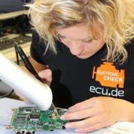 Ecu.de setzt defekte Kfz-Elektronik schnell und kostengünstig instand. Ecu.de setzt defekte Kfz-Elektronik schnell und kostengünstig instand.