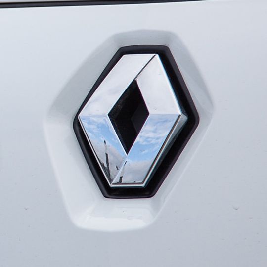 Renault schafft neue Vertriebsregion. Renault schafft neue Vertriebsregion.