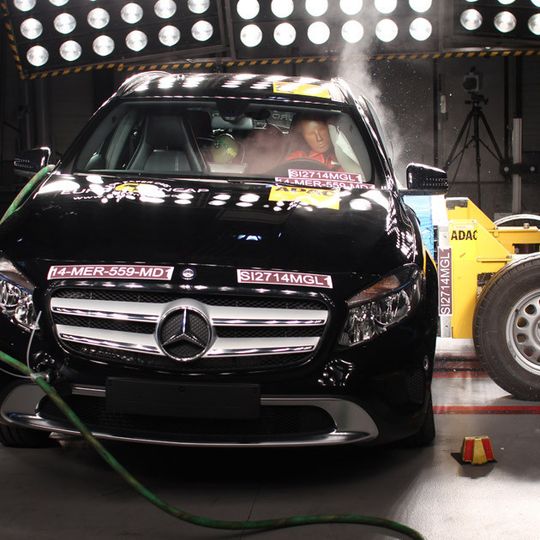 In der aktuellen Euro-NCAP-Testrunde hat der Mercedes GLA am besten abgeschnitten. In der aktuellen Euro-NCAP-Testrunde hat der Mercedes GLA am besten abgeschnitten.