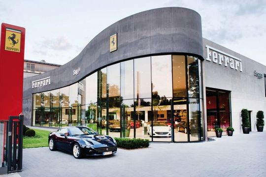 Das Autohaus Saggio will in München 2014 90 Neu- und 120 Gebrauchtwagen verkaufen.