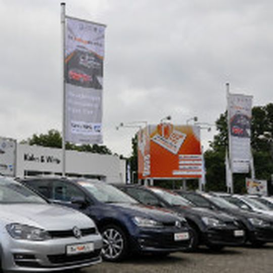 Das Autohaus Kuhn + Witte hat sich für den Gebrauchtwagen Award 2014 qualifiziert. Das Autohaus Kuhn + Witte hat sich für den Gebrauchtwagen Award 2014 qualifiziert.