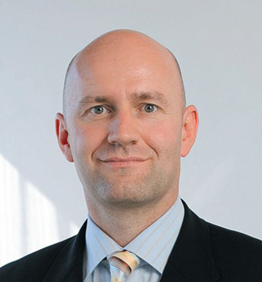 Roos said his company is presenting innovations in the area of servo technology and further developments of an existing press series. Roos said his company is presenting innovations in the area of servo technology and further developments of an existing press series.