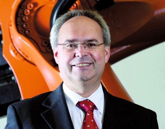 «Wir gehen davon aus, dass entsprechende Komponenten in rund fünf Jahren am Markt erhältlich sein werden.», Prof. Dr.-Ing. Jürgen Fleischer, Leiter wbk-Institut «Wir gehen davon aus, dass entsprechende Komponenten in rund fünf Jahren am Markt erhältlich sein werden.», Prof. Dr.-Ing. Jürgen Fleischer, Leiter wbk-Institut