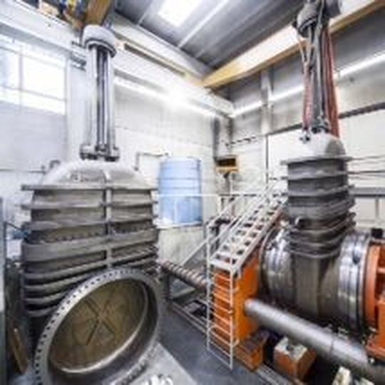 Pentair hat die größten Flansch-Keilschieber mit geschraubtem Deckel der Unternehmensgeschichte produziert. Pentair hat die größten Flansch-Keilschieber mit geschraubtem Deckel der Unternehmensgeschichte produziert.