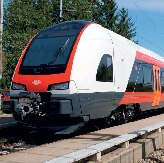 Im Schienenverkehr können selbst kleine Brandfälle durch Defekte in den elektrotechnischen Anlagen oder fahrlässige Brandstiftungen schnell zu einer Katastrophe führen.