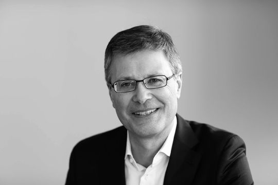 „Wir kühlen mit der Hälfte des Energieaufwands“, so Dr. Klaus Feix, Geschäftsführer von Efficient Energy.